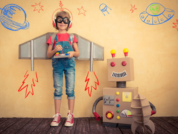 プログラミング的思考を家庭で習得！ パソコンを使わずにロボットを動かす木製トイ