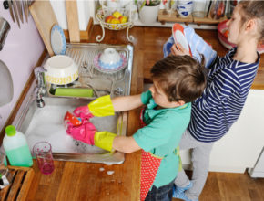 おうちで楽しくお金の勉強。 お手伝い・正しい生活習慣を身に付けるキッズペイとは？