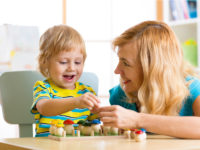 プログラミング教育にも役立つ!? 文字や言葉をコンセプトにした知育玩具が登場！