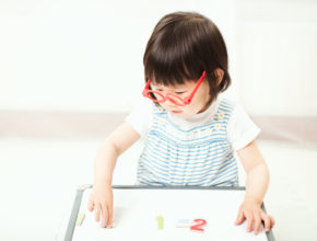 「学ぶ・つくる・試す」を英語で実践！ 子供向けのSTEAM教育プログラムが登場