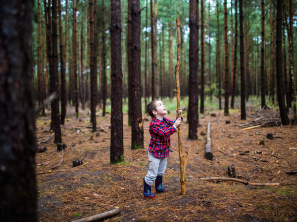 たくさん失敗しても大丈夫! 子供の生きる力を育てる「親子キャンプ」の楽しみ方