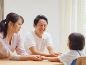 子供を性犯罪から守るために。幼い時から教えてあげたい「性的同意」の重要性