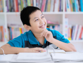 良質な種まきが探究心に火をつける。わが子の夢中を見つける「興味開発型教育」とは？