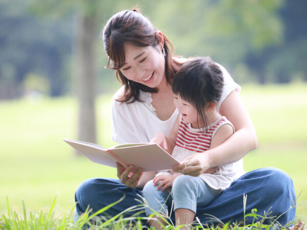おうちで「絵本借り放題」サブスクが便利すぎる! 子連れ図書館が大変なパパママ必見