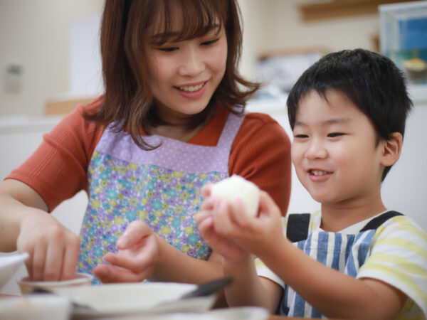 ミシュランシェフの“子供と作れる”ごはんレシピ4選! 簡単に栄養満点にするコツも