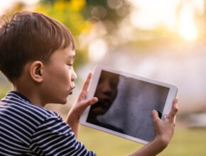 3ヶ月でゲームが作れるように!? 年長さんからOKの「プログラミング通信講座」とは