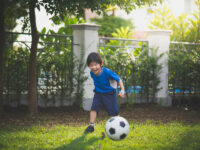 元プロサッカー選手の畠山祐輔さんに聞く！ スポーツを通じた非認知能力の育て方とは
