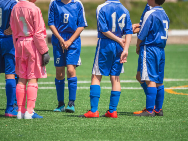 親子のスポーツ教育入門！ 正しい情報収集から非認知能力を育むコーチングQ＆Aも