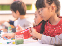 偏差値重視で「生きる力」は低下している!? 子供に本当に必要な“触れる教育”とは