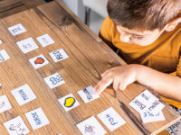 非認知能力が遊ぶほどに伸びていく!? 家族で楽しむ「カードゲーム」のメリットとは