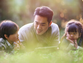 「言語化する習慣」が子供の問題解決力を育む!? 親子のメディア・文化との関わり方