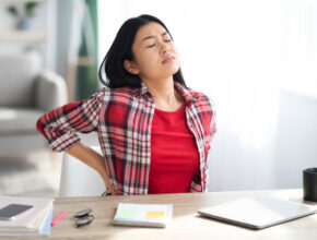 座り過ぎの健康リスク対策に！ 累計販売数3万脚超のオフィスチェアーが家庭用に登場