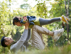 運動能力や集中力にも効果あり!? 9歳までに体幹を育てるメリット＆理想的な方法