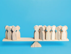 多数派が正しい社会では、生きやすい未来にはならない!? 今必要な新たな考え方とは