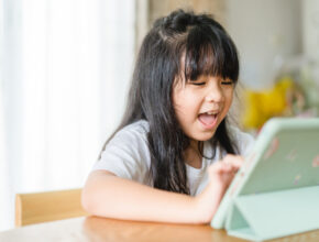 ＜募集終了＞【6月中旬・都内撮影】キッズモデルを緊急大募集！ 体験教材はそのままプレゼント！