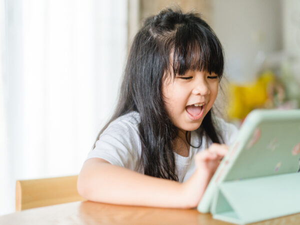 <募集終了>【6月中旬・都内撮影】キッズモデルを緊急大募集! 体験教材はそのままプレゼント!