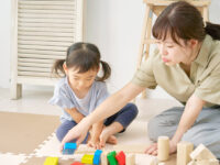 幼いわが子との遊びを楽しめないパパ・ママへ。親と子が本当に豊かな時間を過ごす方法