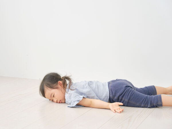 <募集終了>回答が採用された方には、雑誌をプレゼント! わが子の「睡眠あるある」大募集!