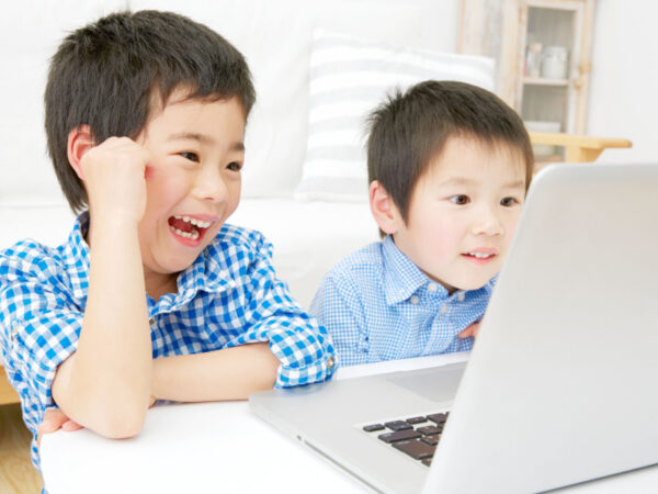 実験から昆虫や恐竜まで、“非認知能力を伸ばす”参加型オンライン探究学習が面白い!