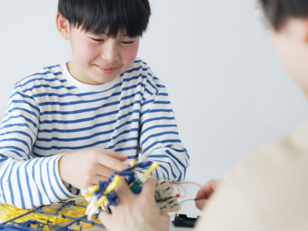 【調査結果】夏休みの自由研究どうしてる? テーマ決めや親の関与など、宿題最新事情