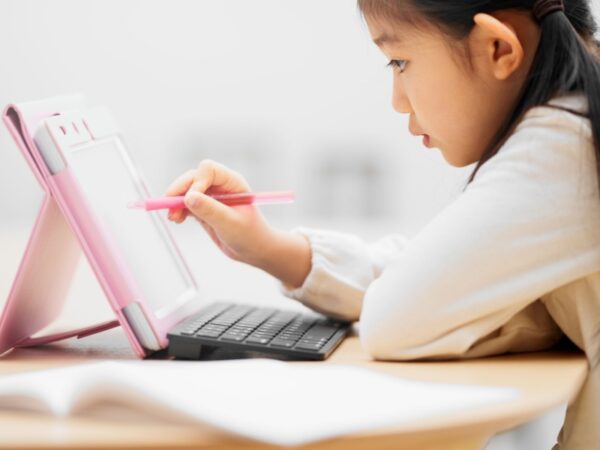 AI時代にSTEAM教育は必要? 子どもの将来に残る職業/消える職業とは