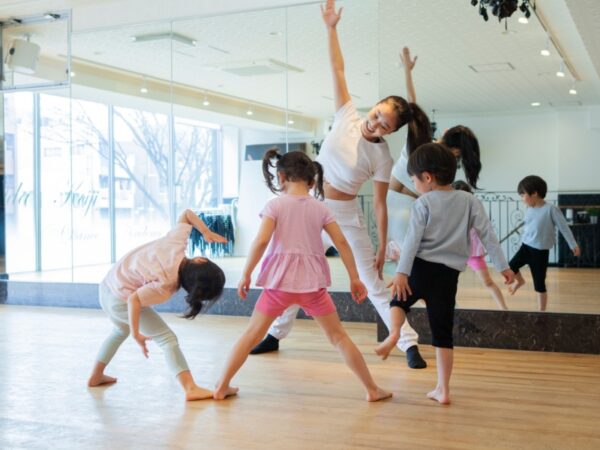 <募集終了>回答が採用された方には雑誌をプレゼント! 子どもの「習い事」あるある大募集!