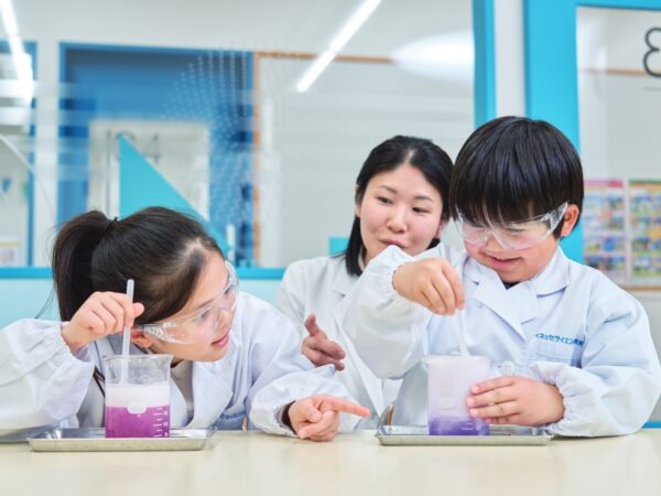 読者が体験&実感! 課題解決力を育むベネッセサイエンス教室の「学びのサイクル」とは